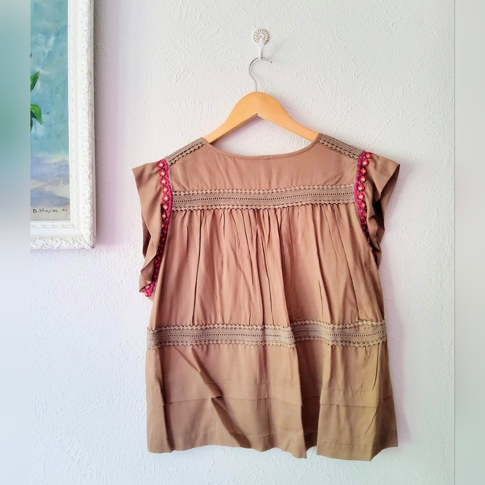 Anthropologie - Embroidered Top with Puka Shells, Beading & Crocheted Lace - Picture 3 of 5